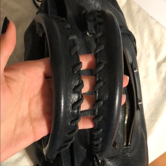 *SOLD* Balenciaga classic city bag in medium - Picture 3 of 8